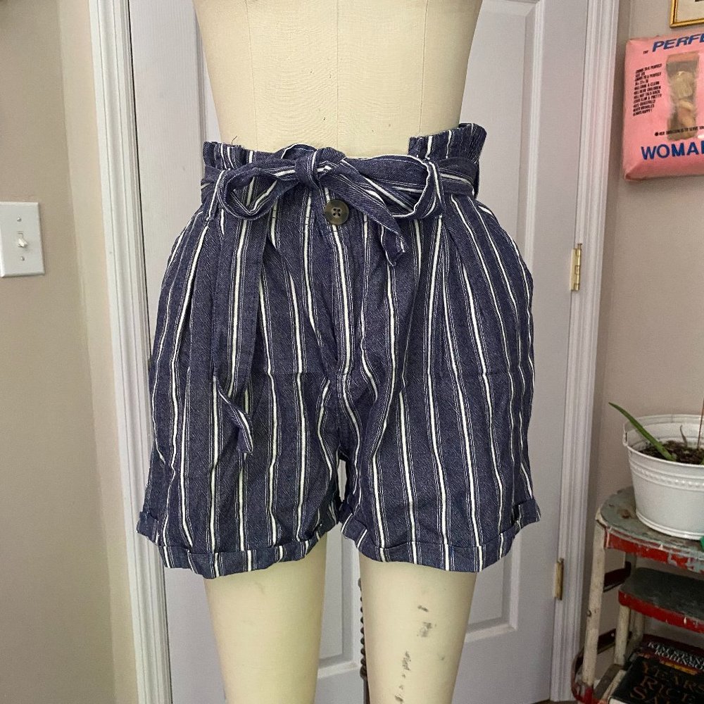 Macy's Blue White striped Paper-Bag waist RETRO Slouchy Shorts *X-LARGE*